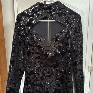 Black velvet dress w/zipper